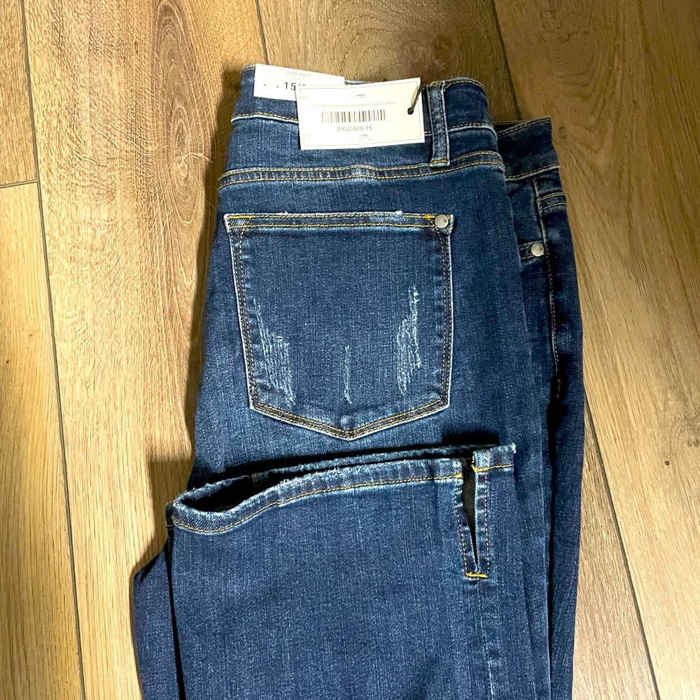 NWT JUDY BLUE JEANS